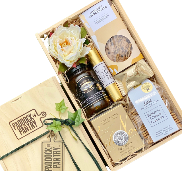 Golden Gourmet Foodie Gift Basket- Beautiful selection of fresh cut meat delivered overnight by your favourite online butcher - The Meat Box, We specialise in delivering the best cuts straight to your door across New Zealand. | Meat Delivery | NZ Online Meat