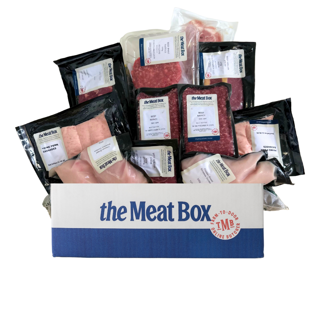 Family Box- Beautiful selection of fresh cut meat delivered overnight by your favourite online butcher - The Meat Box, We specialise in delivering the best cuts straight to your door across New Zealand. | Meat Delivery | NZ Online Meat